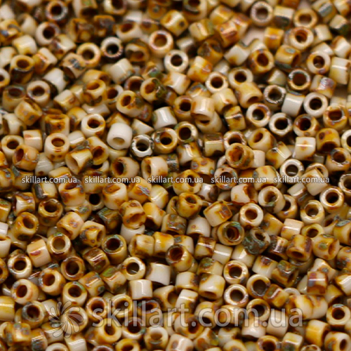 Бисер DB-2262 Miyuki Delica Beads 11/0 (непрозрачный, покрытие пикассо, микс коричневый)